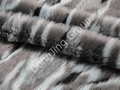 8W1856- Siyah, mavi ve gri jakarlı kumaş faux fur fabric