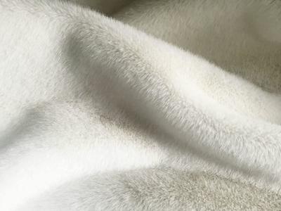 XKD0018-Beyaz Güney Amerika vizon faux fur fabric